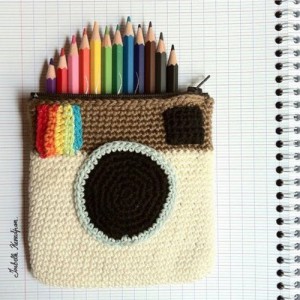crochet-crafts-diy-crochet-designs-simple-crafts-winter-wear-29